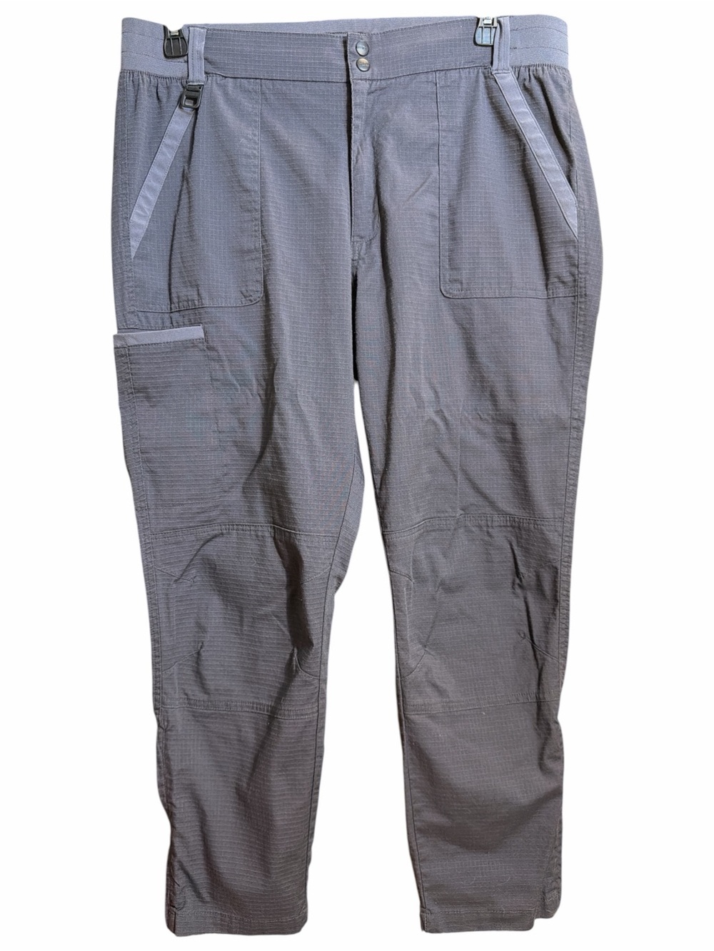 Carhartt Women’s Rugged Flex Cargo Pants in Gray. EC. Size PXL